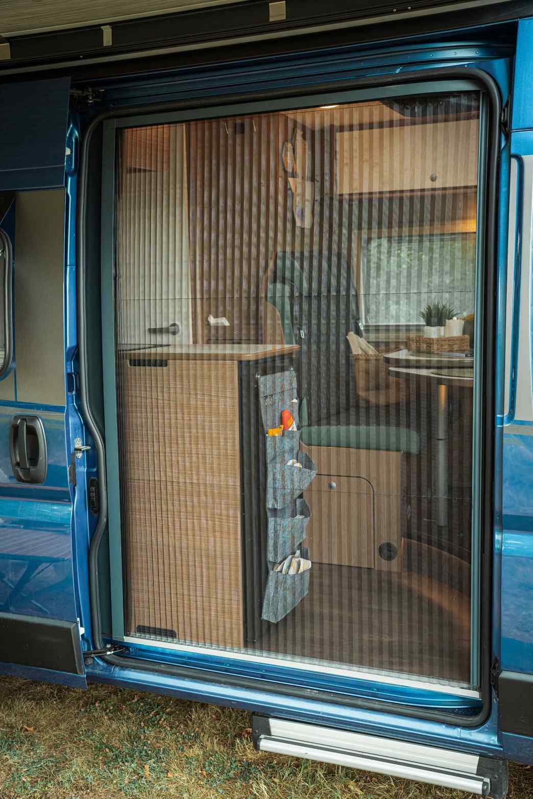 Campervan Carrie - integrated mosquito screens on all windows of the Carado CV600